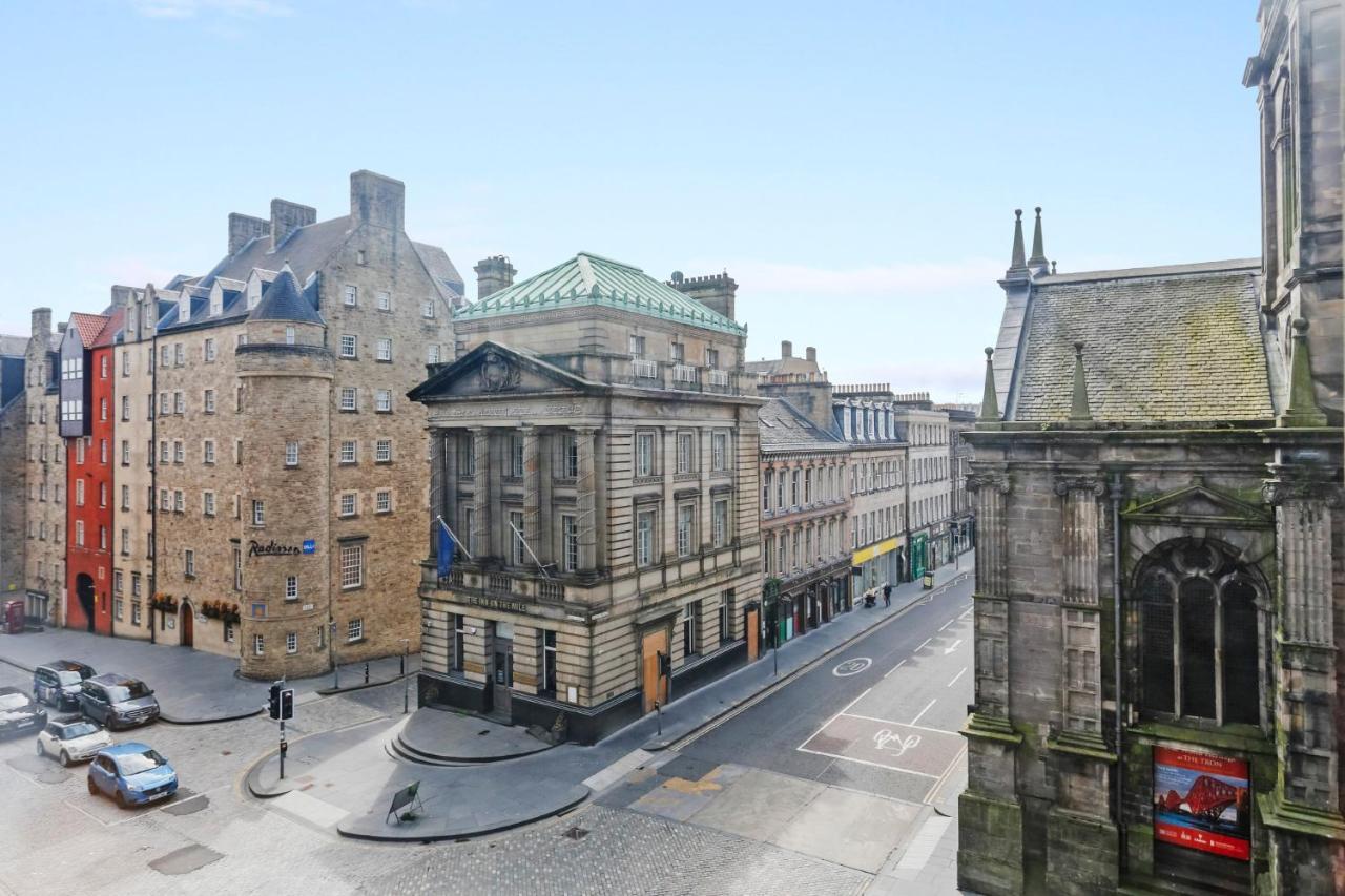 Апартаменти Royal Mile Mansions 14 Единбург Екстер'єр фото
