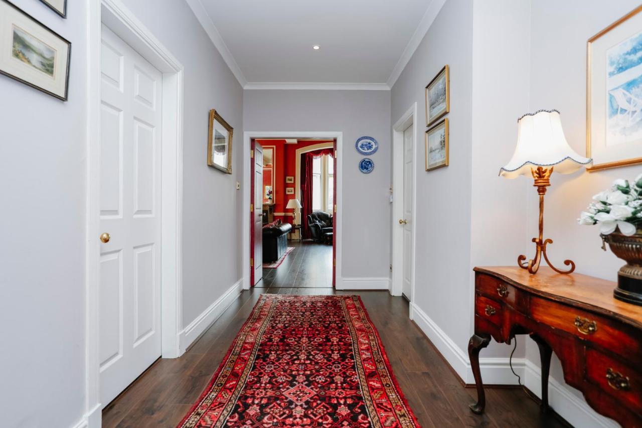 Апартаменти Royal Mile Mansions 14 Единбург Екстер'єр фото